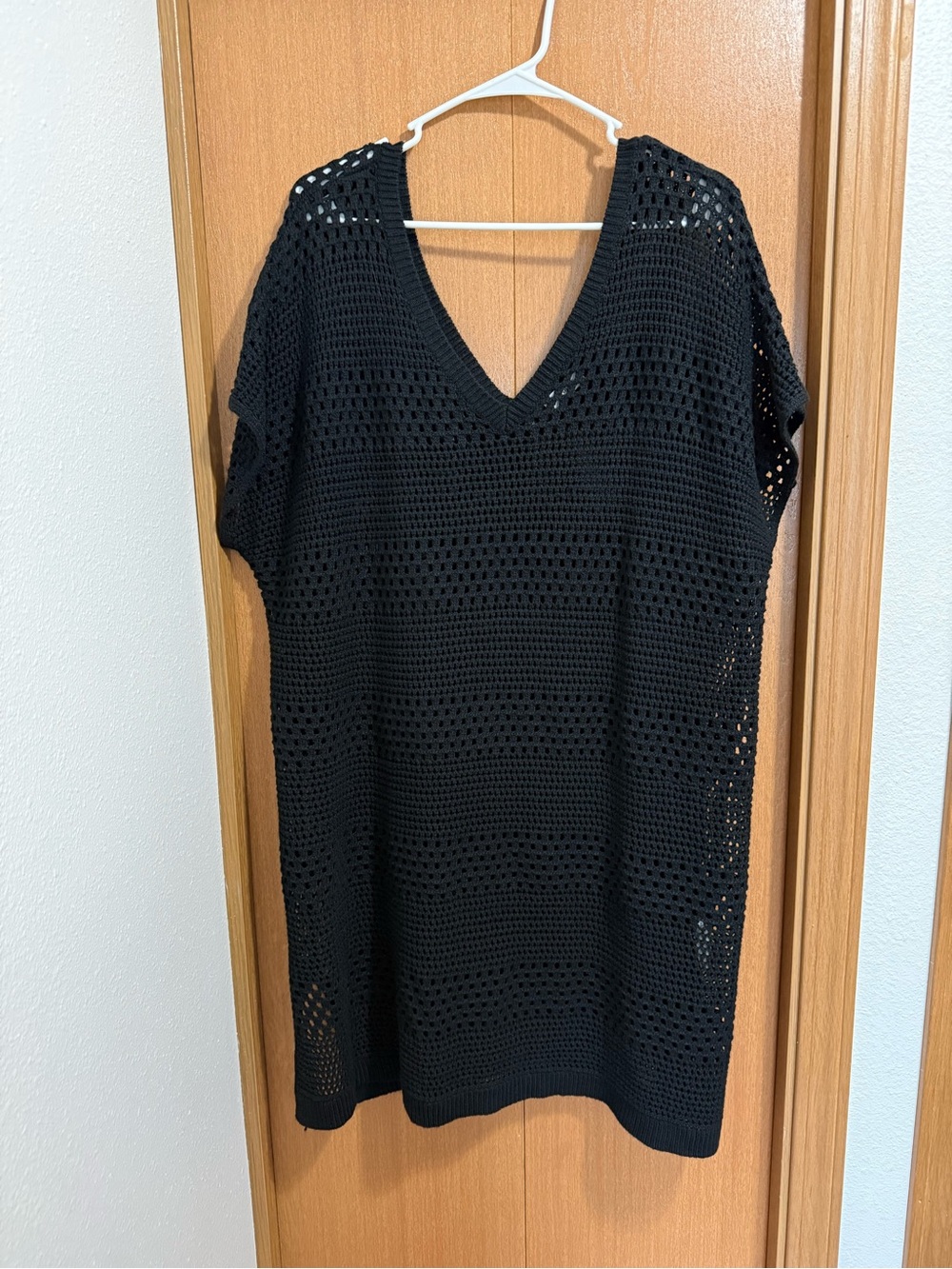 Younique Black Crochet V‑Neck Swim Coverup Tunic Dress - Picture 5 of 9